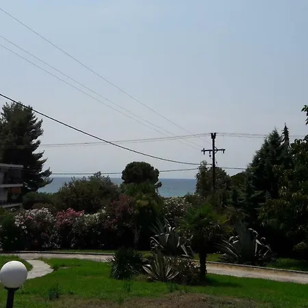 Kassandra Summer House *