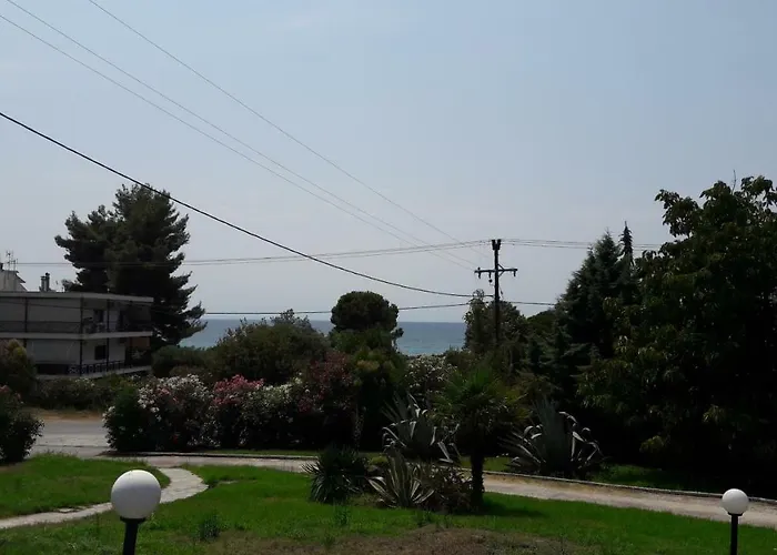 Kassandra Summer House *