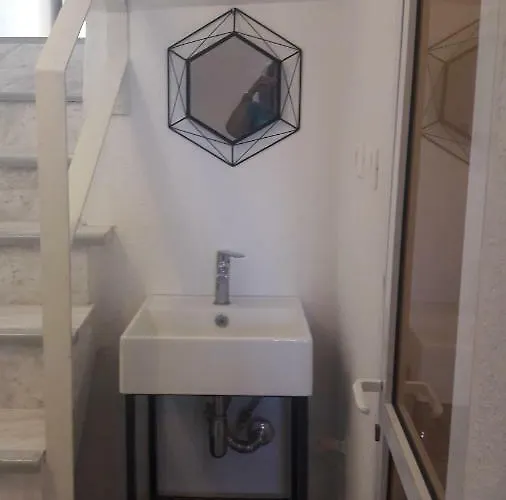 Kassandra Summer House *