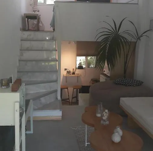 Kassandra Summer House *